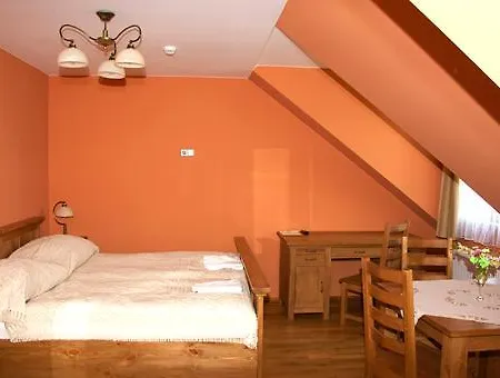 Goscinna Chata Hotel
